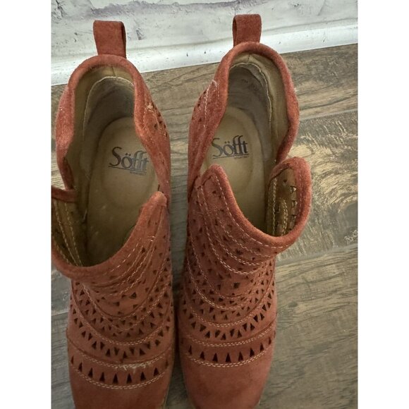 Sofft Size 8M Sallie Ankle Boot Booties Comfort Shoe Lasercut Detail Rust Orange - Picture 4 of 10